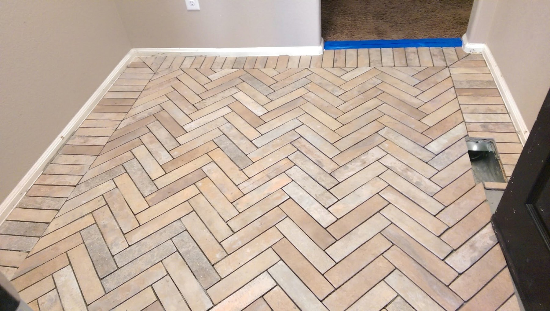 Herringbone with Border