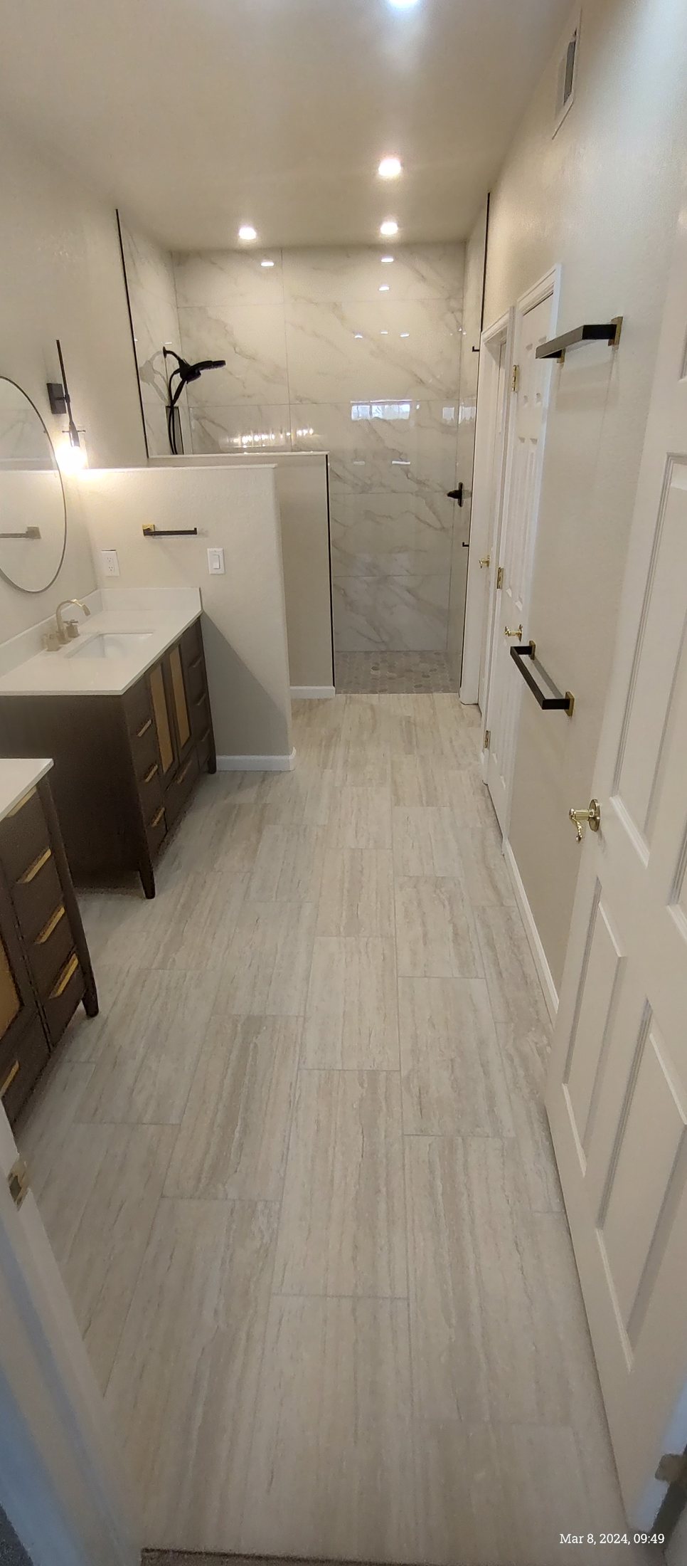 Large-Format Bathroom