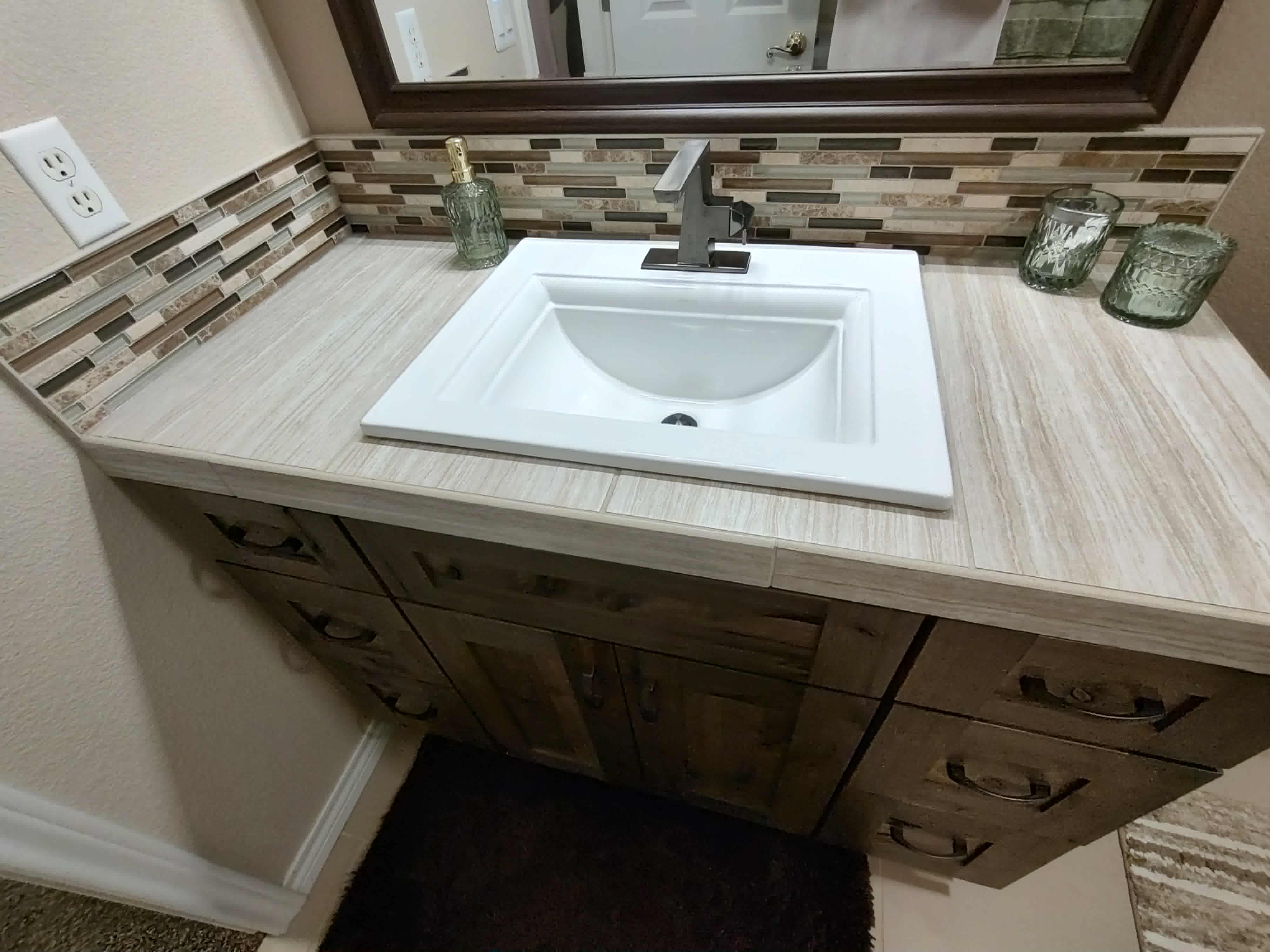 Bathroom Sink & Backsplash